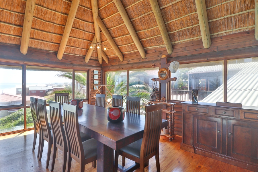 10 Bedroom Property for Sale in Dana Bay Western Cape